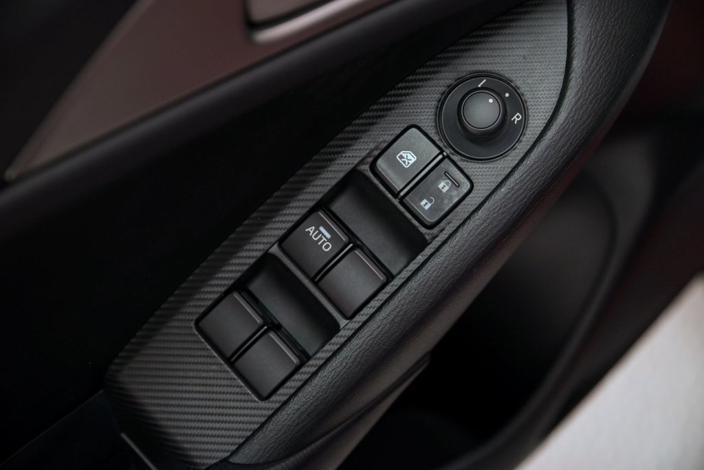 2020 Mazda CX-3 GX in Brossard, Quebec - 9 - w1024h768px