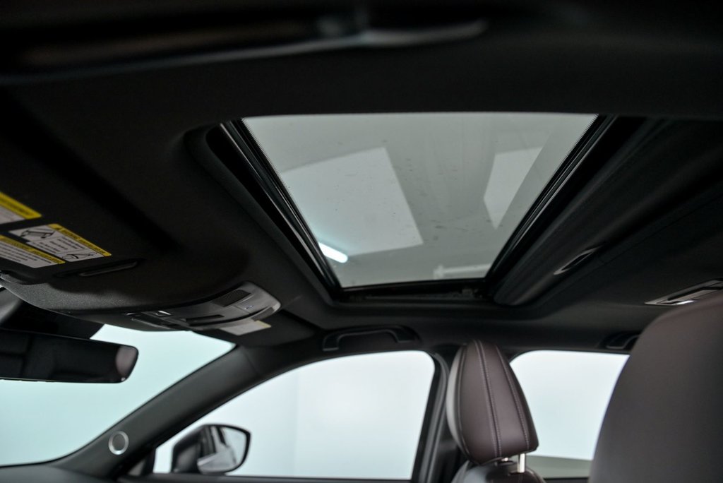2024 Mazda CX-5 Signature in Brossard, Quebec - 24 - w1024h768px