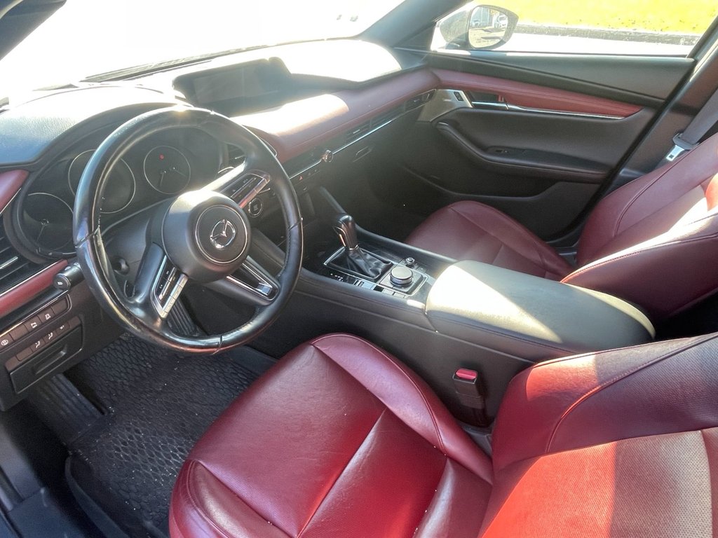 2020 Mazda 3 Sport GT in Brossard, Quebec - 9 - w1024h768px