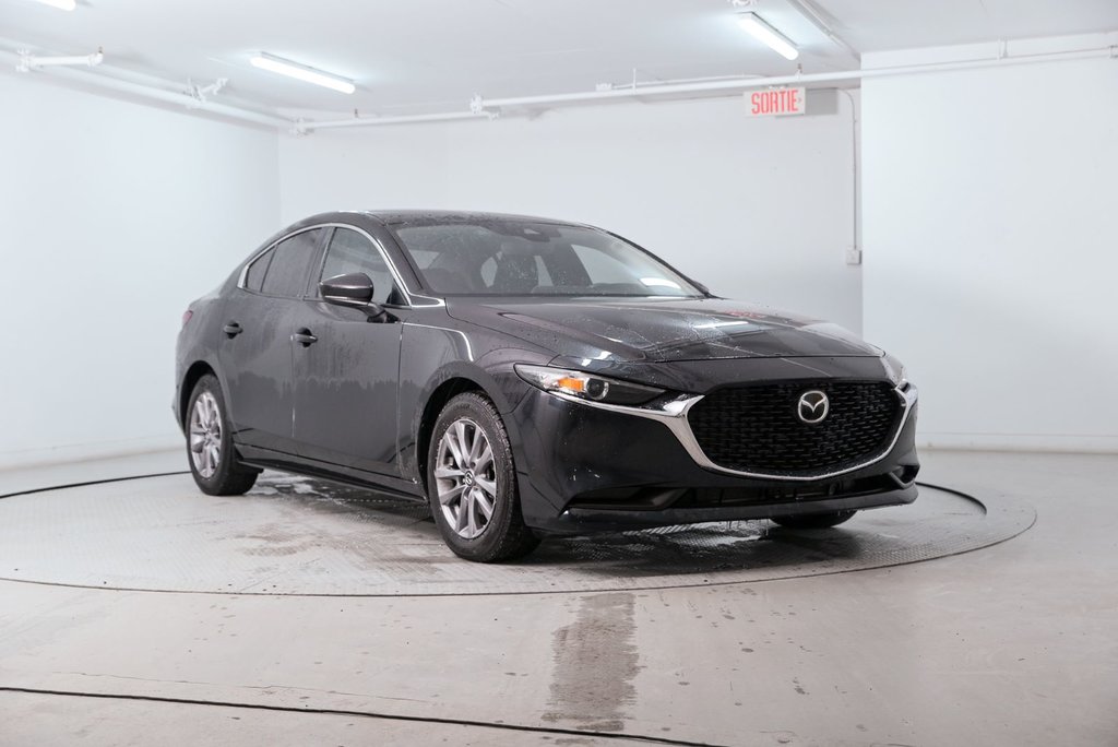 2021 Mazda 3 GS // CARPLAY // MAG// LUMIERE HAUTE AUTOMATIQUE in Brossard, Quebec - 1 - w1024h768px