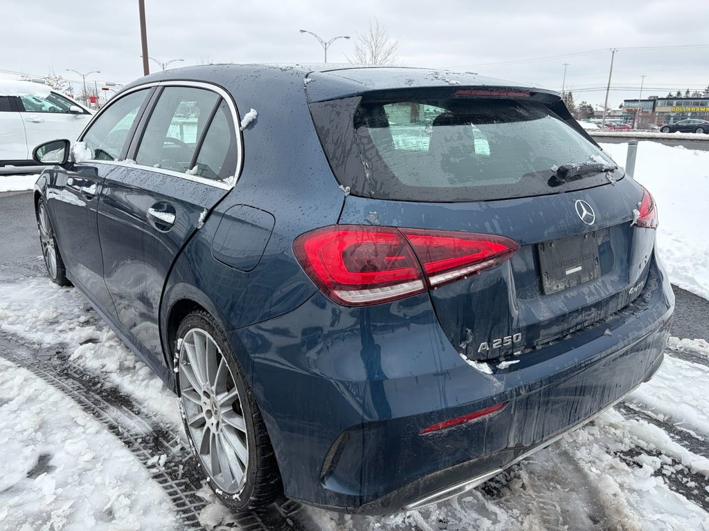 Mercedes-Benz A-Class A 250 2022 à Brossard, Québec - 8 - w1024h768px