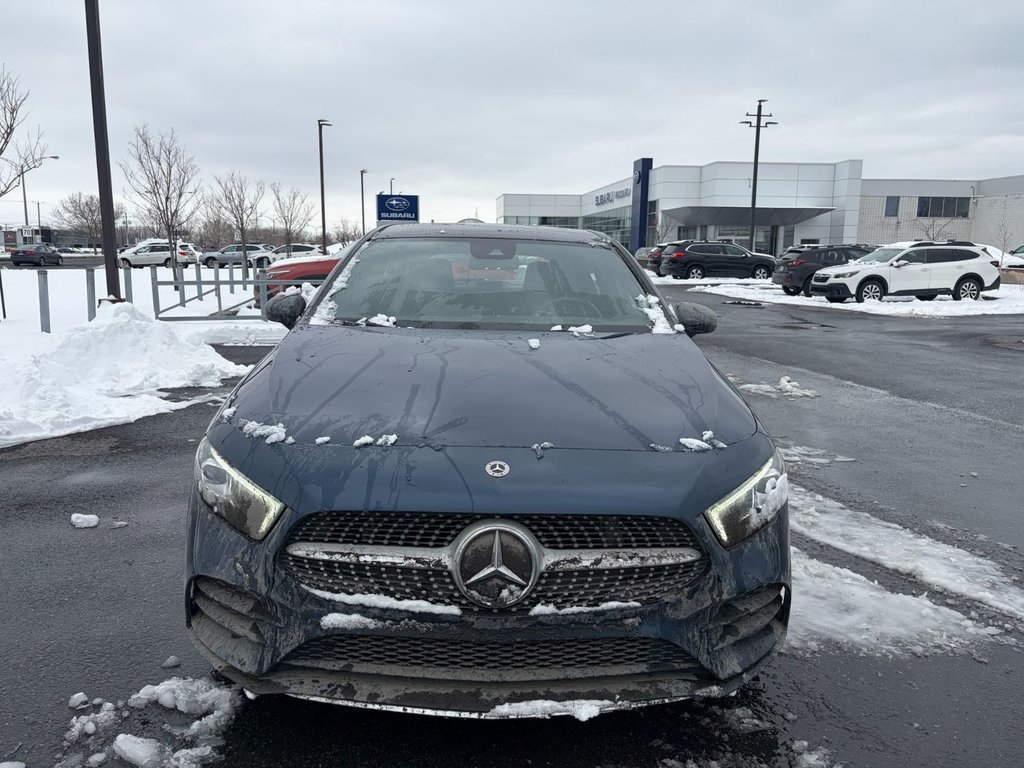 Mercedes-Benz A-Class A 250 2022 à Brossard, Québec - 2 - w1024h768px