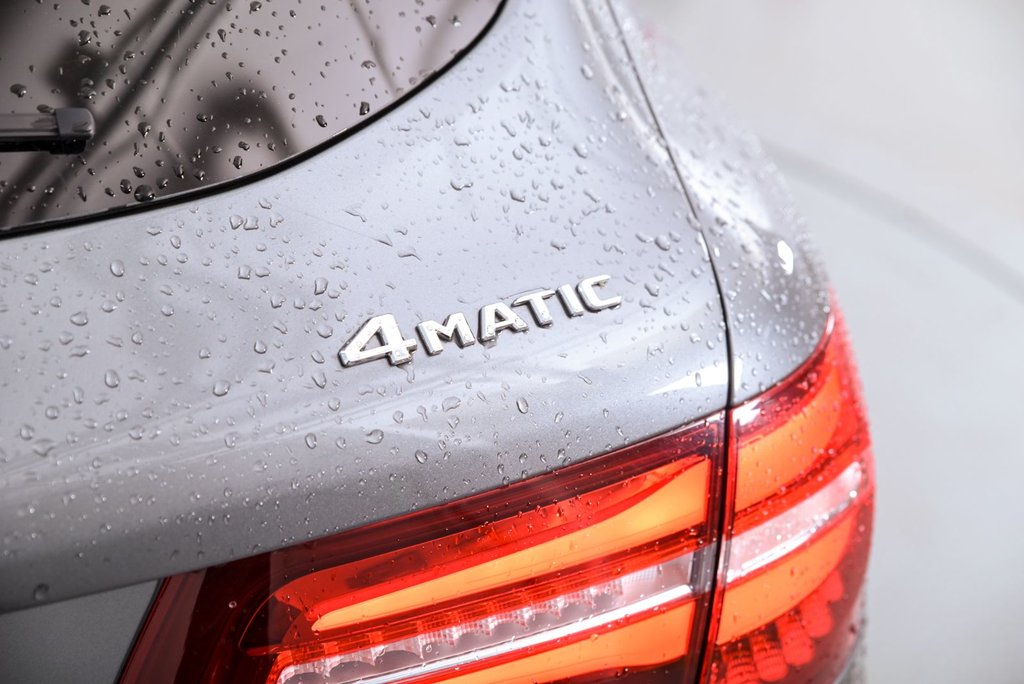 Mercedes-Benz GLC 300 2018 à Brossard, Québec - 8 - w1024h768px