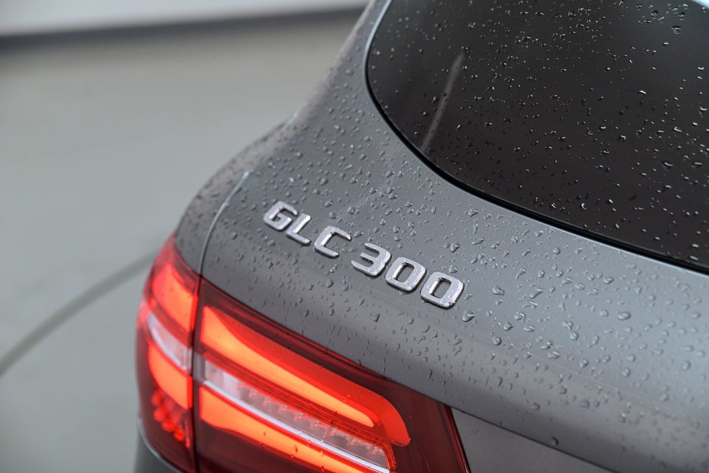 Mercedes-Benz GLC 300 2018 à Brossard, Québec - 7 - w1024h768px