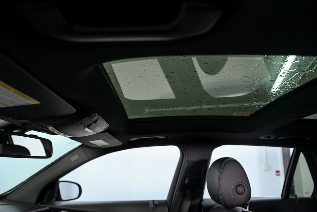 Mercedes-Benz GLC 300 2018 à Brossard, Québec - 23 - w1024h768px