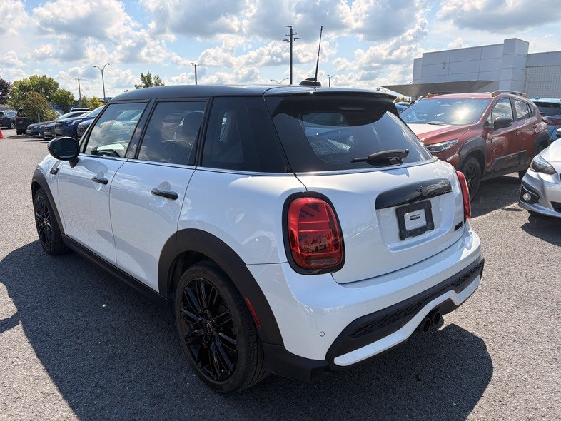 MINI 5 Door Cooper S 2024 à Brossard, Québec - 4 - w1024h768px