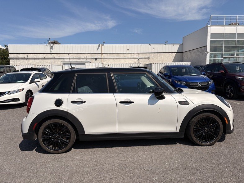 MINI 5 Door Cooper S 2024 à Brossard, Québec - 7 - w1024h768px
