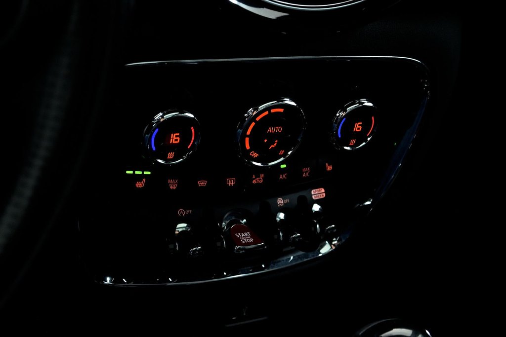2020 MINI Clubman John Cooper Works in Brossard, Quebec - 34 - w1024h768px