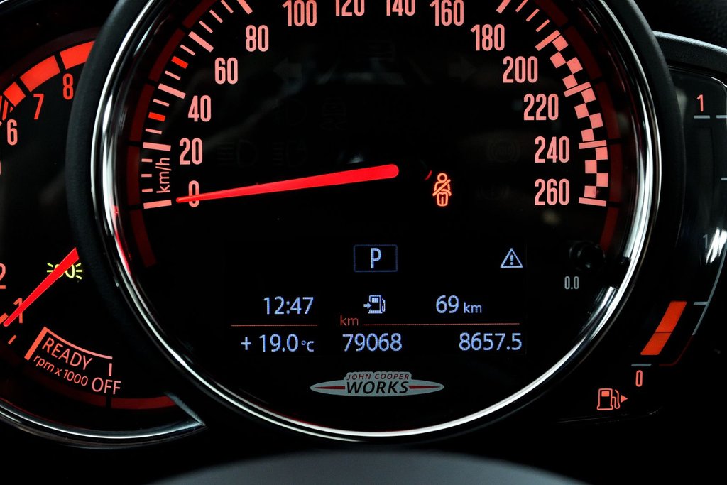 2020 MINI Clubman John Cooper Works in Brossard, Quebec - 26 - w1024h768px