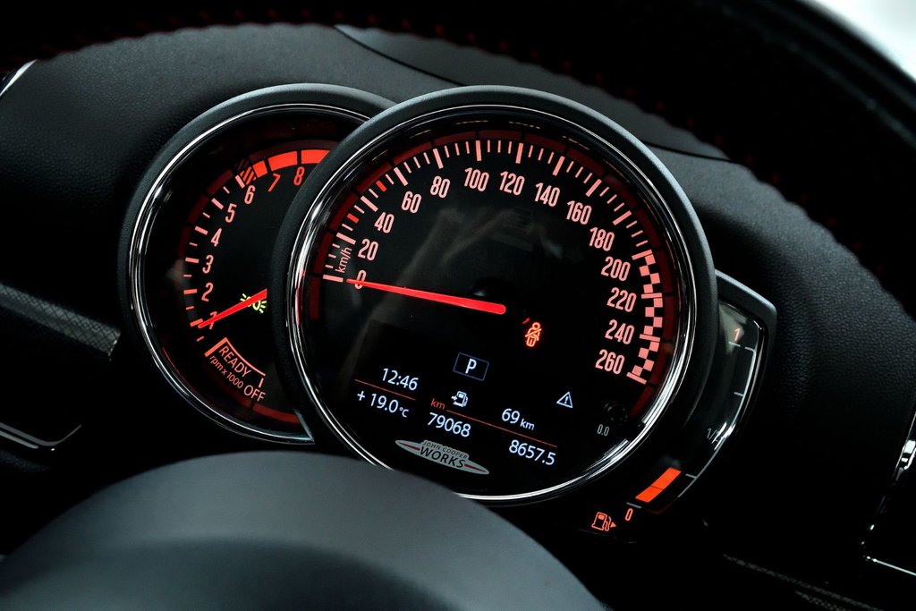 2020 MINI Clubman John Cooper Works in Brossard, Quebec - 18 - w1024h768px
