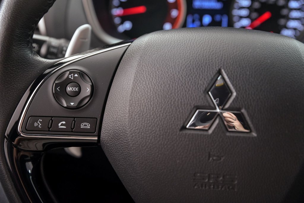 2020 Mitsubishi Eclipse Cross in Brossard, Quebec - 16 - w1024h768px