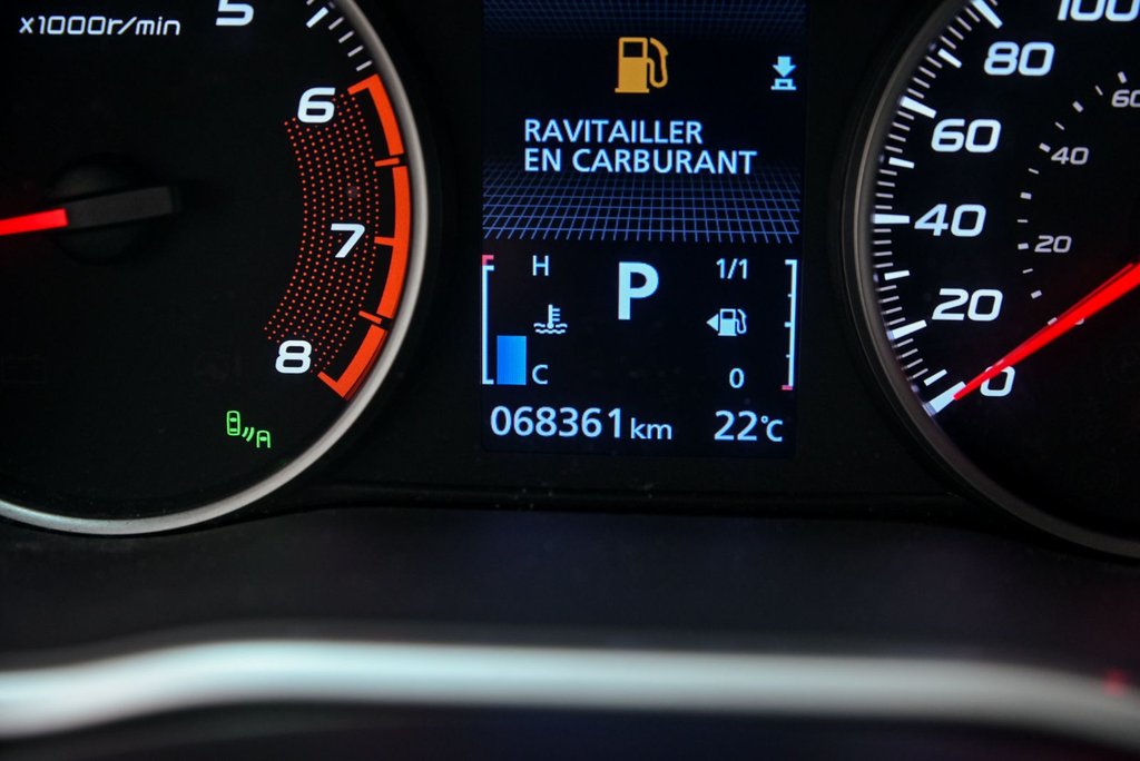 2020 Mitsubishi Eclipse Cross in Brossard, Quebec - 14 - w1024h768px