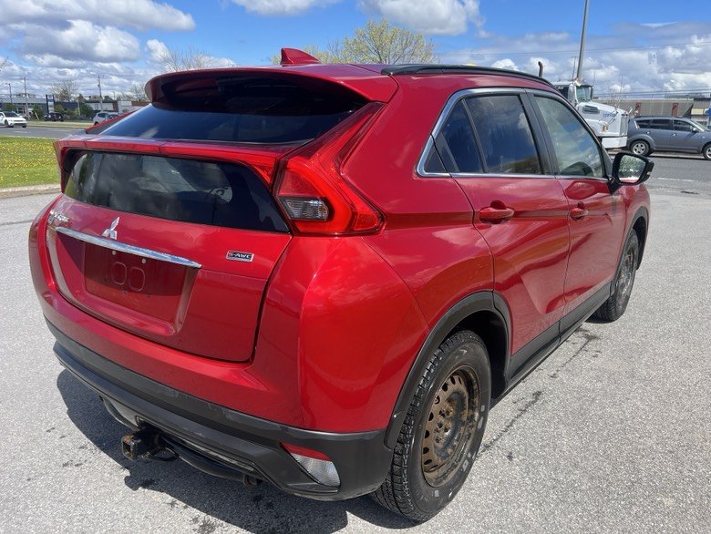 2020 Mitsubishi Eclipse Cross in Brossard, Quebec - 6 - w1024h768px