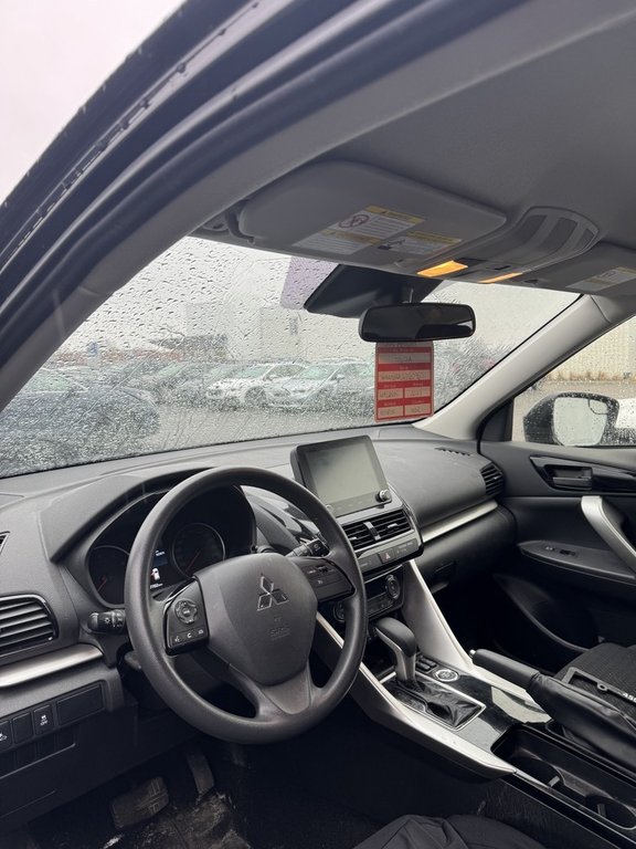 2023 Mitsubishi Eclipse Cross ES in Brossard, Quebec - 8 - w1024h768px