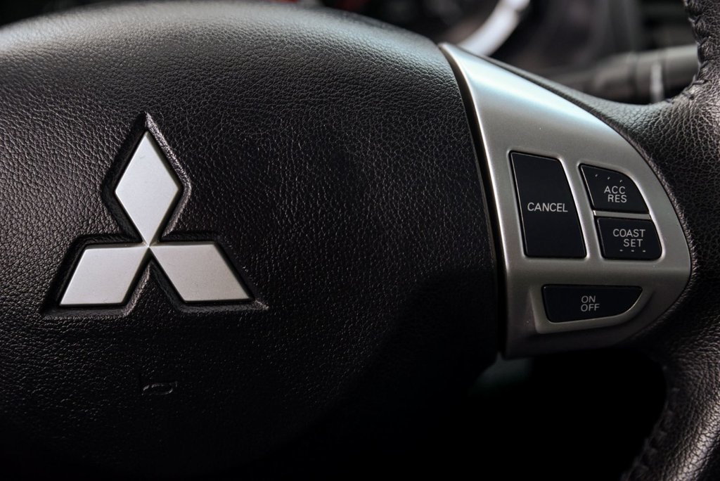 Mitsubishi Lancer  2015 à Brossard, Québec - 13 - w1024h768px