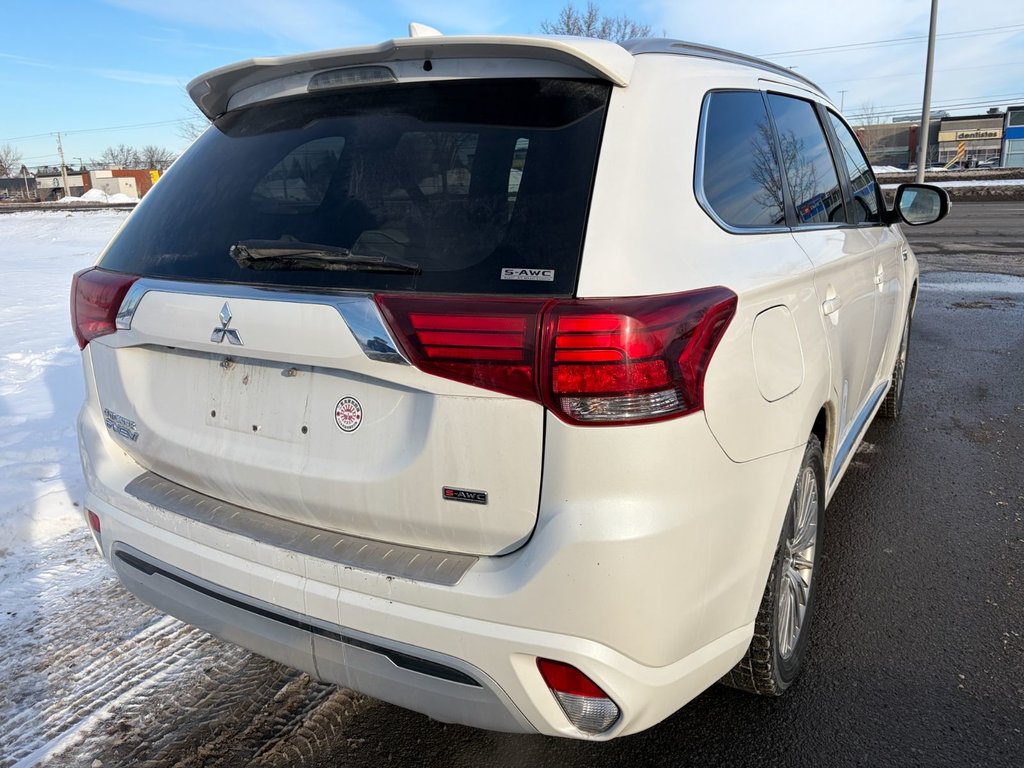 2020 Mitsubishi Outlander PHEV in Brossard, Quebec - 8 - w1024h768px