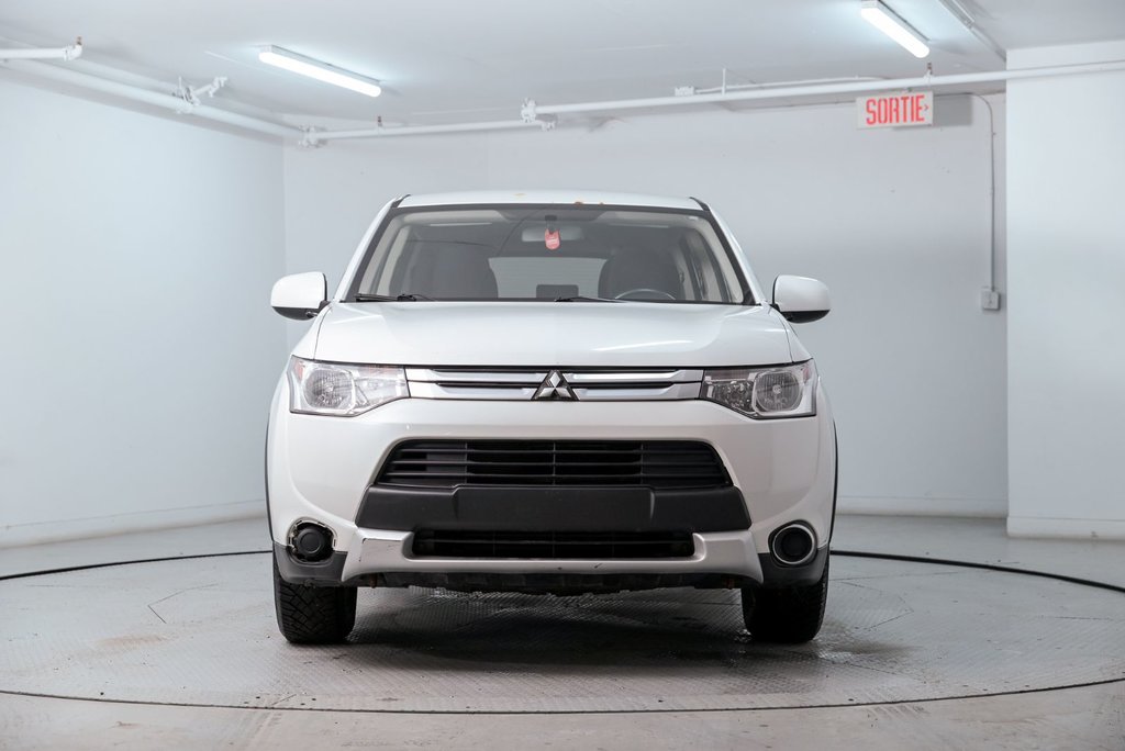 2015 Mitsubishi Outlander ES in Brossard, Quebec - 6 - w1024h768px