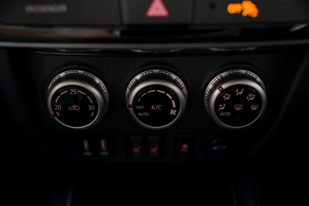 2022 Mitsubishi RVR GT in Brossard, Quebec - 20 - w1024h768px