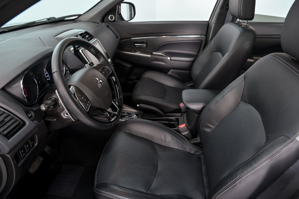 2022 Mitsubishi RVR GT in Brossard, Quebec - 10 - w1024h768px