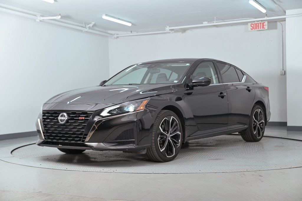 2024 Nissan Altima SR in Brossard, Quebec - 5 - w1024h768px