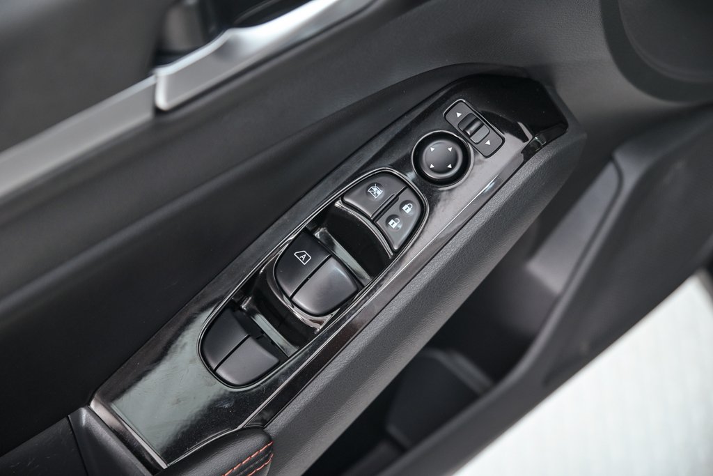 2024 Nissan Altima SR in Brossard, Quebec - 10 - w1024h768px