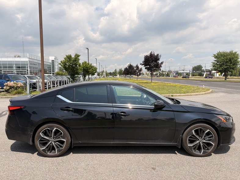 Nissan Altima SR 2024 à Brossard, Québec - 7 - w1024h768px