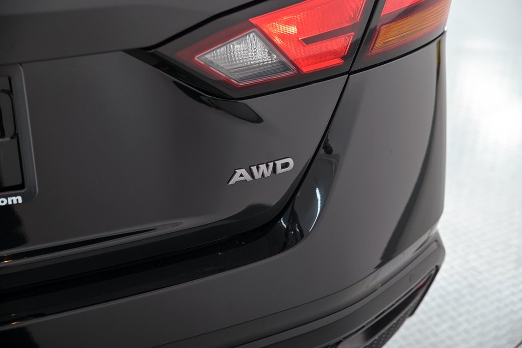 2024 Nissan Altima SR in Brossard, Quebec - 9 - w1024h768px