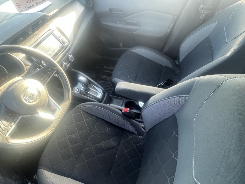 2020 Nissan Kicks S in Brossard, Quebec - 8 - w1024h768px