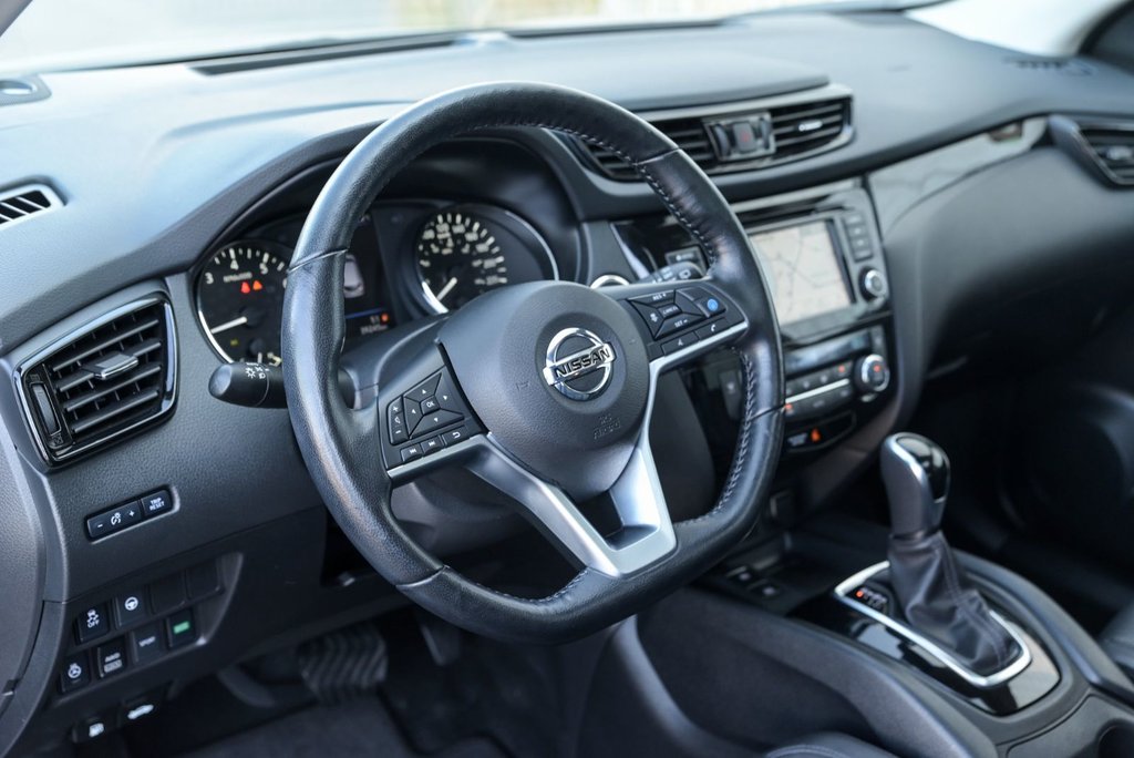 2021 Nissan Qashqai SL in Brossard, Quebec - 10 - w1024h768px