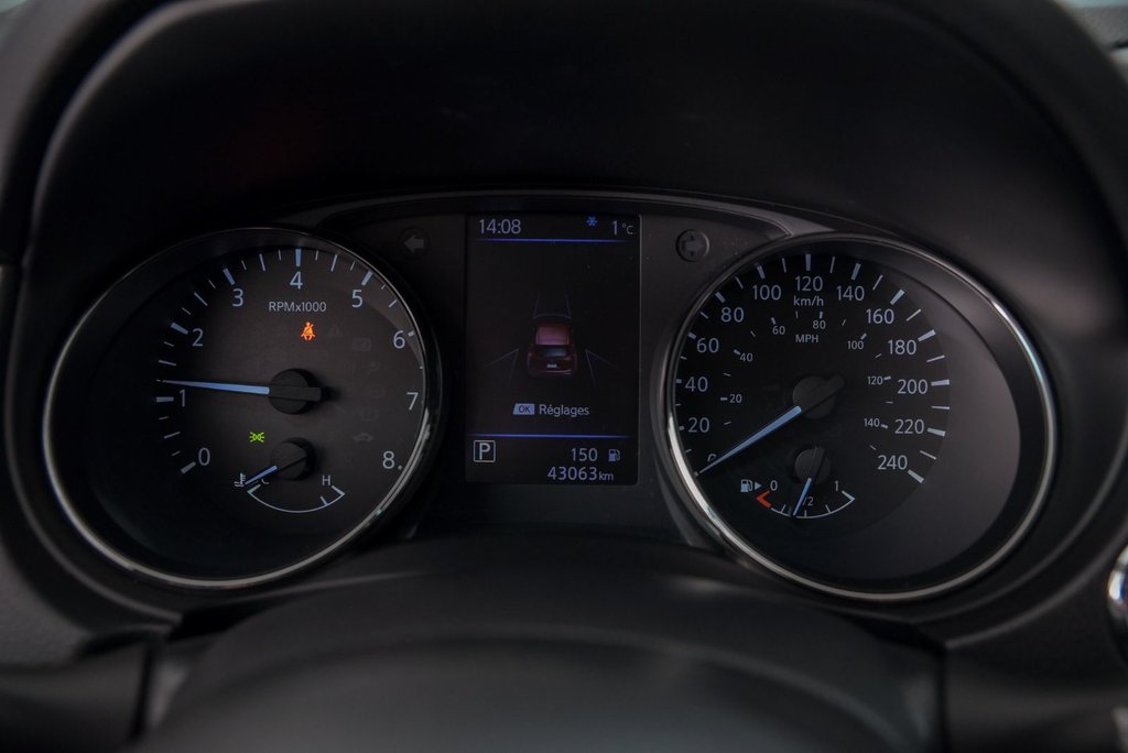 Nissan Qashqai SV 2022 à Brossard, Québec - 13 - w1024h768px