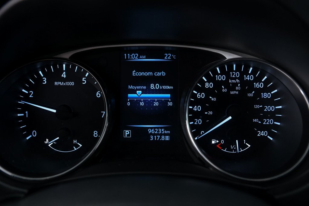 2015 Nissan Rogue S in Brossard, Quebec - 13 - w1024h768px