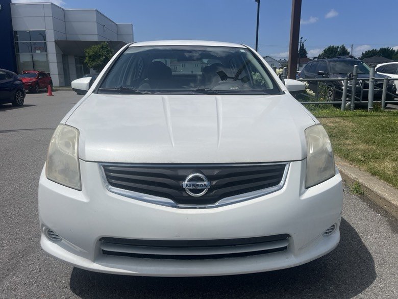 Nissan Sentra 2.0 S 2012 à Brossard, Québec - 2 - w1024h768px