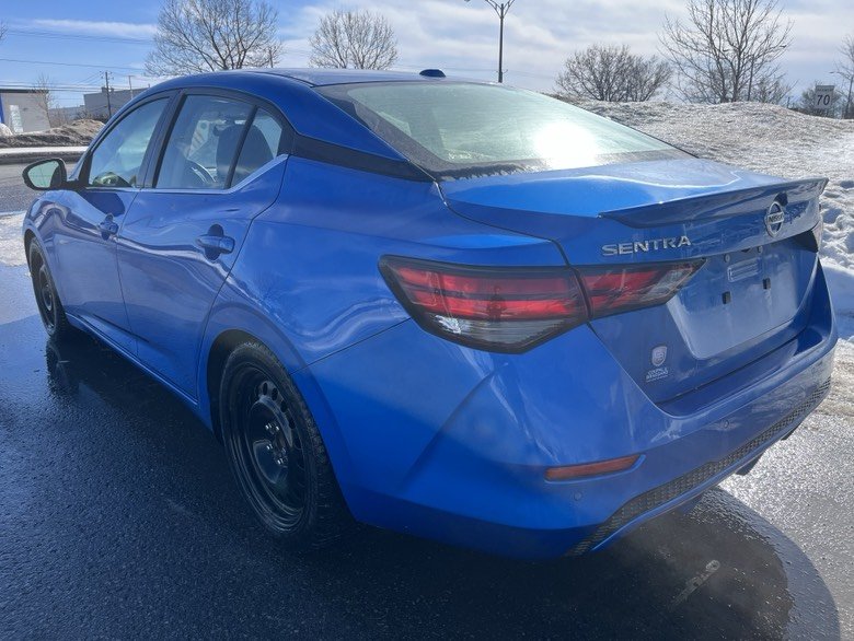 2022 Nissan Sentra SV in Brossard, Quebec - 7 - w1024h768px
