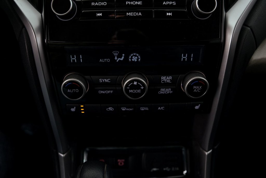 2022 Subaru Ascent Convenience // EYESIGHT, 8 PLACE, CAMÉRA RECUL, in Brossard, Quebec - 21 - w1024h768px