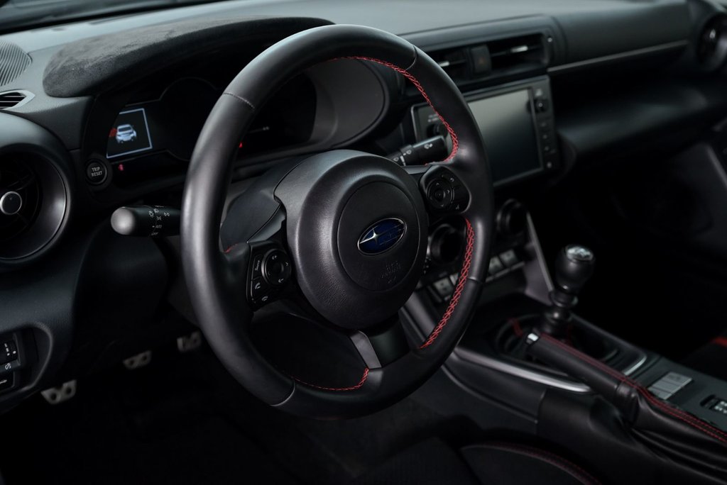 Subaru BRZ Sport-tech 2022 à Brossard, Québec - 11 - w1024h768px