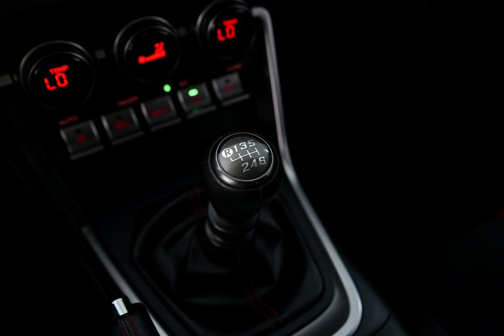 Subaru BRZ Sport-tech 2022 à Brossard, Québec - 21 - w1024h768px