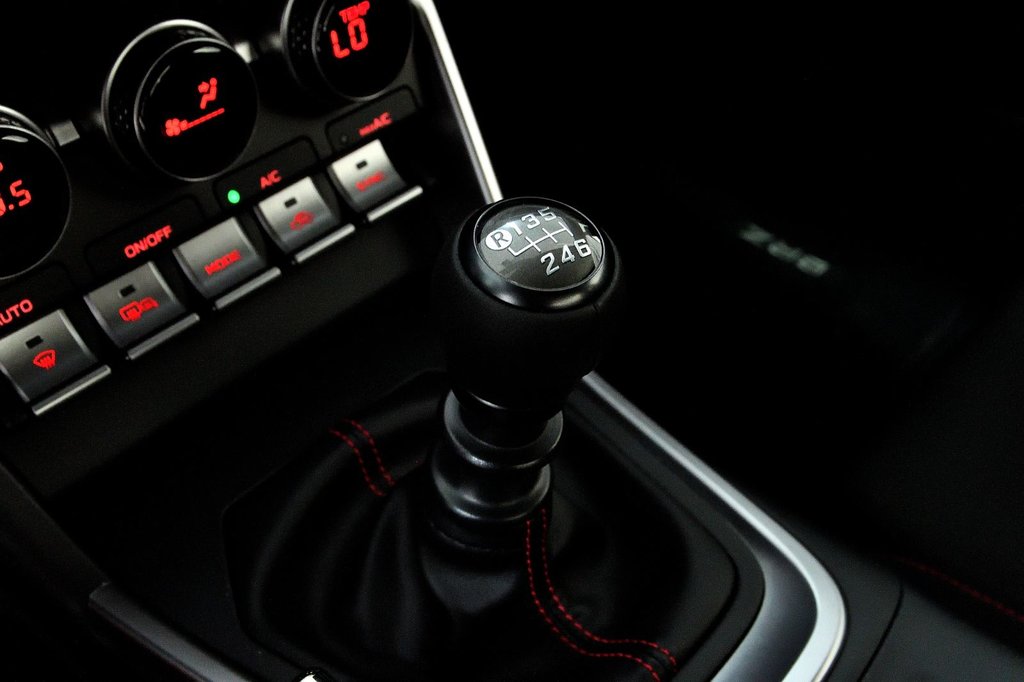 2023 Subaru BRZ in Brossard, Quebec - 19 - w1024h768px