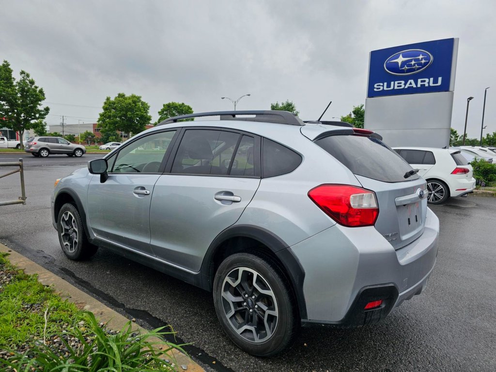 2017 Subaru Crosstrek in Brossard, Quebec - 2 - w1024h768px