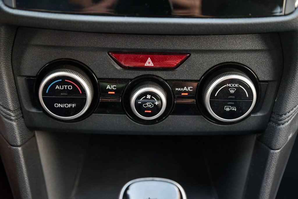 2023 Subaru Crosstrek Touring // BANC CHAUFFANTS, VOLANT CHAUFFANTS in Brossard, Quebec - 20 - w1024h768px