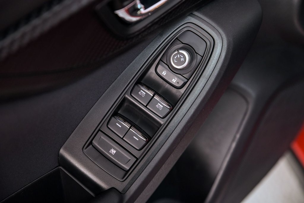 2023 Subaru Crosstrek Sport // : TOIT OUVRANT, PHARE A DEL, CARPLAY, EYE in Brossard, Quebec - 9 - w1024h768px