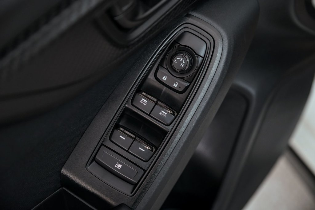 2023 Subaru Crosstrek Convenience in Brossard, Quebec - 9 - w1024h768px