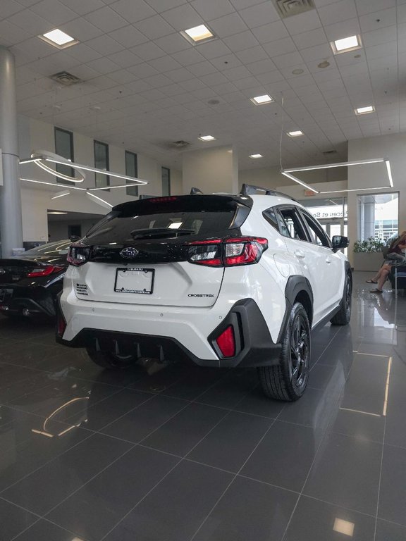 2024 Subaru Crosstrek ONYX in Brossard, Quebec - 2 - w1024h768px