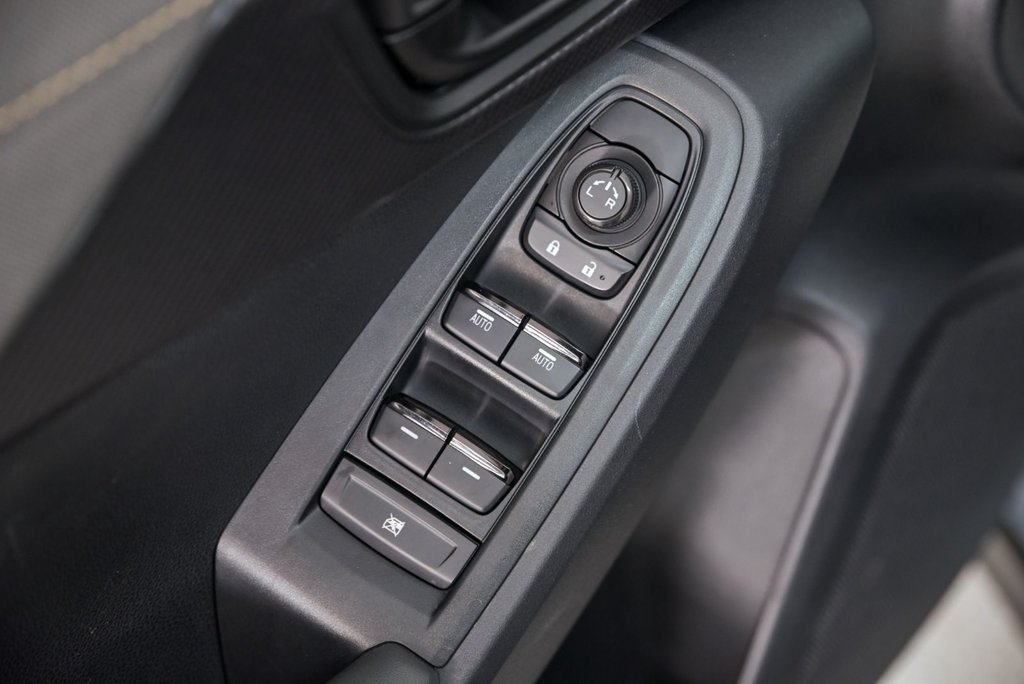Subaru Crosstrek Onyx // 2.5L, Toit Ouvrant, Mags, Apple Carplay 2024 à Brossard, Québec - 9 - w1024h768px
