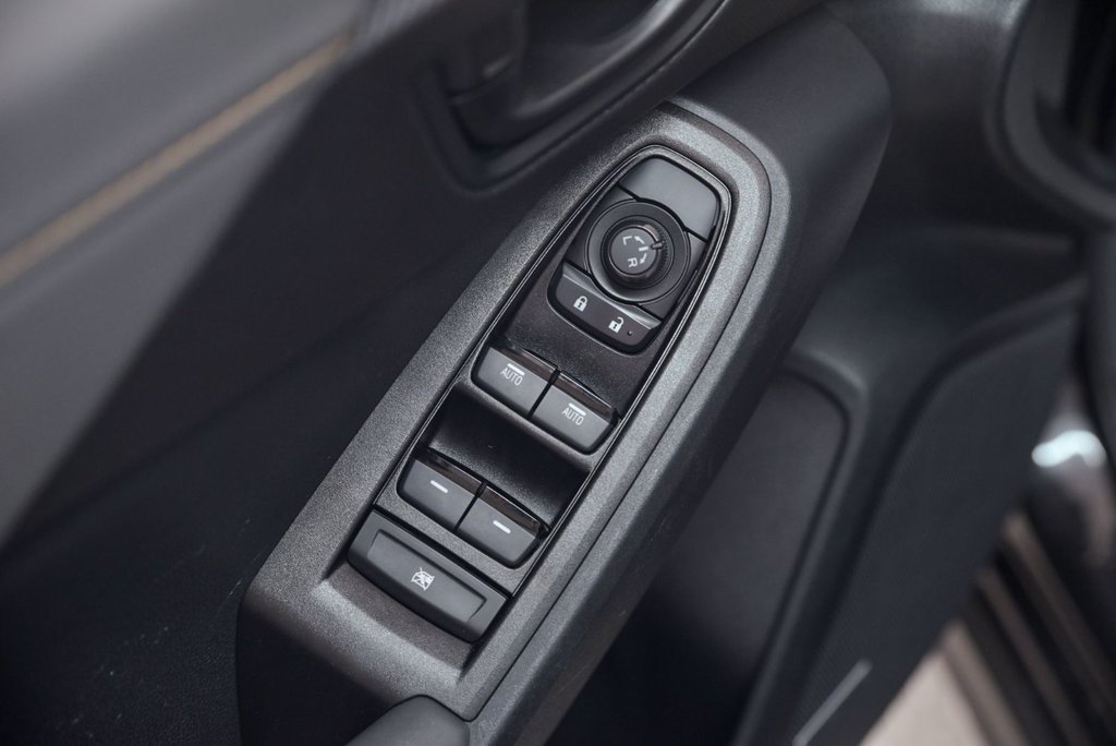 2024 Subaru Crosstrek WILDERNESS // 2.5L, SIEGES CHAUFF., CARPLAY, TOIT in Brossard, Quebec - 9 - w1024h768px