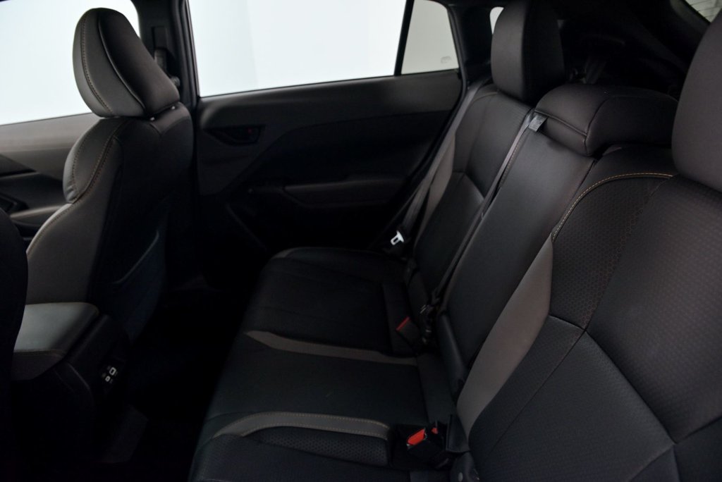 2024 Subaru Crosstrek WILDERNESS // 2.5L, SIEGES CHAUFF., CARPLAY, TOIT in Brossard, Quebec - 24 - w1024h768px