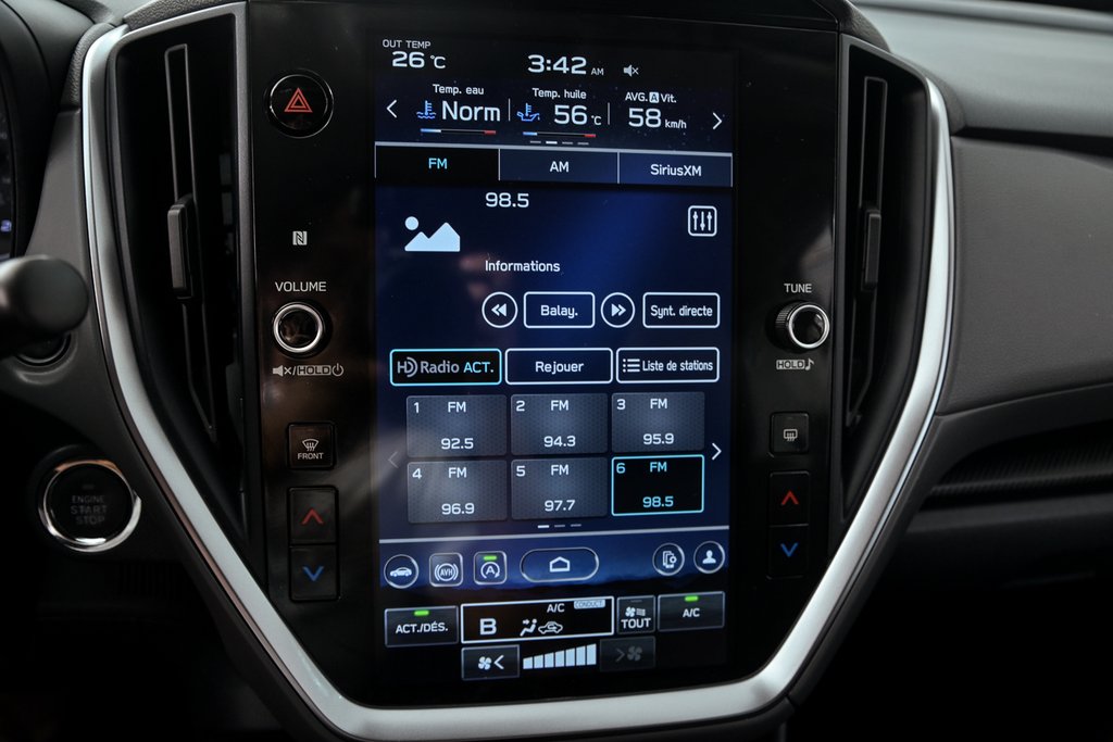 2024 Subaru Crosstrek Touring // EYESIGHT, CAMÉRA DE RECUL,BANC CHAUFFAN in Brossard, Quebec - 17 - w1024h768px