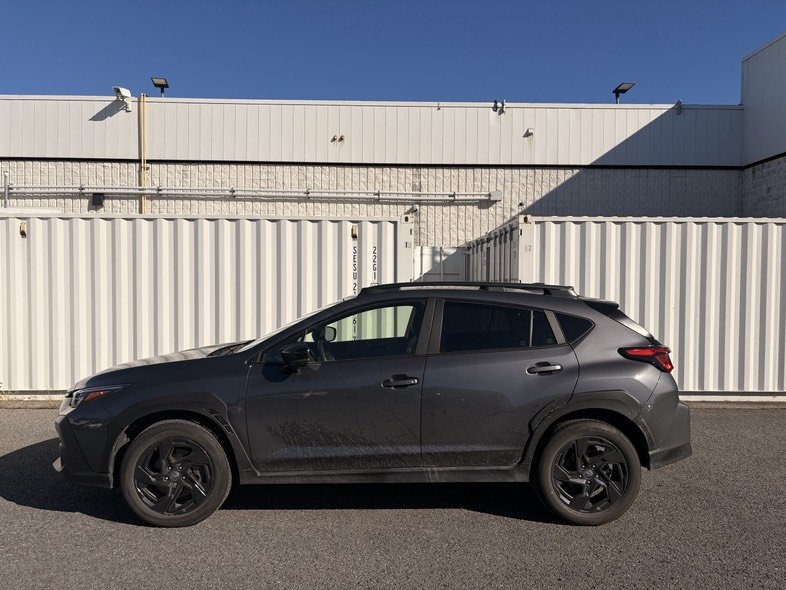 2024 Subaru Crosstrek Onyx // 2.5L, Toit Ouvrant, Mags, Apple Carplay in Brossard, Quebec - 2 - w1024h768px