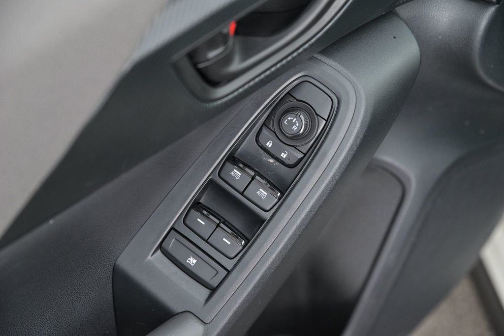 2025 Subaru Crosstrek Convenience in Brossard, Quebec - 9 - w1024h768px