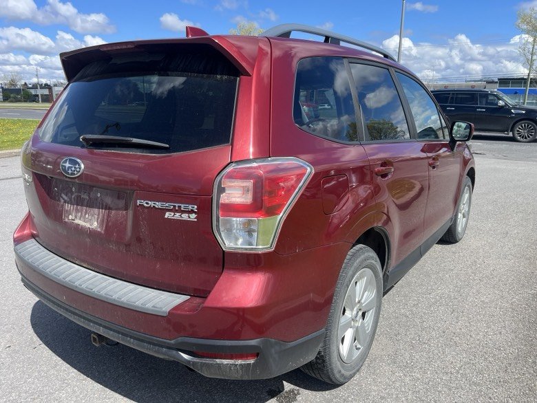 Subaru Forester i Convenience 2017 à Brossard, Québec - 6 - w1024h768px