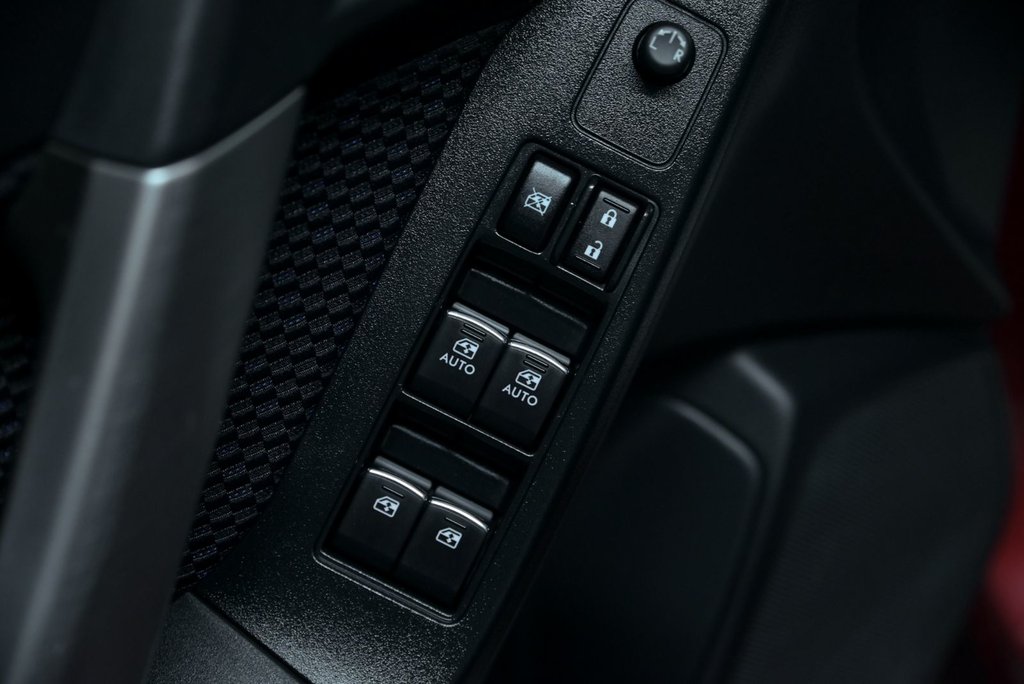 2017 Subaru Forester i Convenience in Brossard, Quebec - 9 - w1024h768px